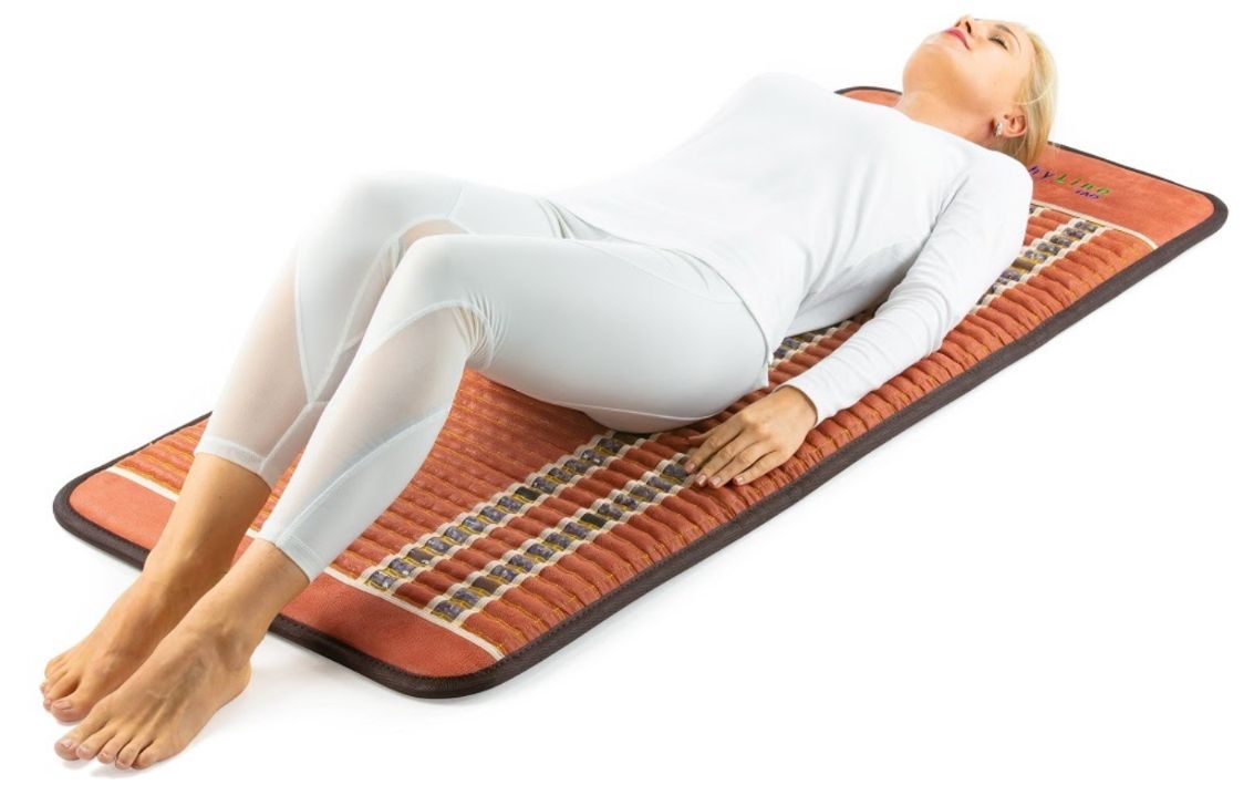 The TAO-Mat® Full Short 6024 Firm - PEMF InfraMat Pro® can provide thermotherapy along with multiple other natural therapies in one mat